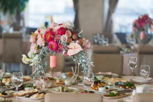 wedding decorations with flower circle centerpiece